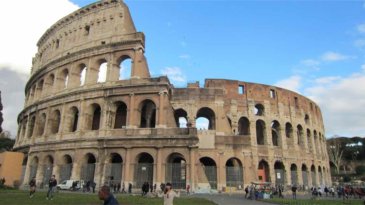 Facciata del Colosseo